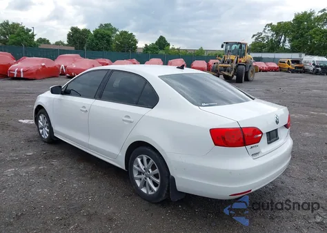 2011 Volkswagen Jetta 2.5L Se from USA, damaged, VIN 3VWBZ7AJ2BM395052